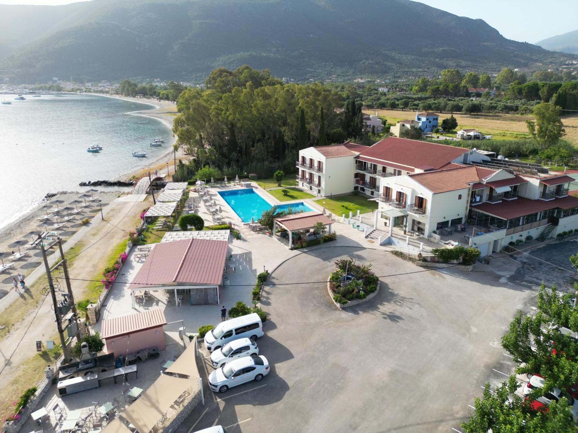 Sami Beach Hotel Bagian luar foto